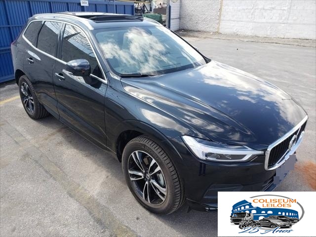 XC60 T5 MOMENTUM AWD 2.0 DRIVE-E TURBO